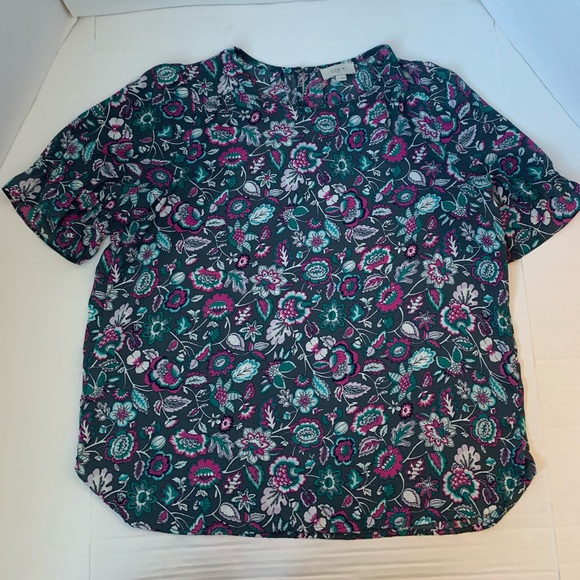 Loft Outlet Tops - Women’s LOFT OUTLET Blouse Medium